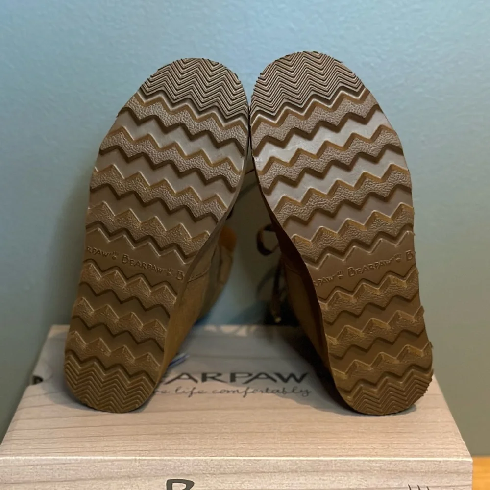 Bearpaw Krista Youth Boots With Neverwet